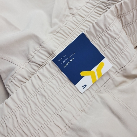 Old Navy High-Waisted StretchTech Shorts Wish Bone 3X - Picture 9 of 10